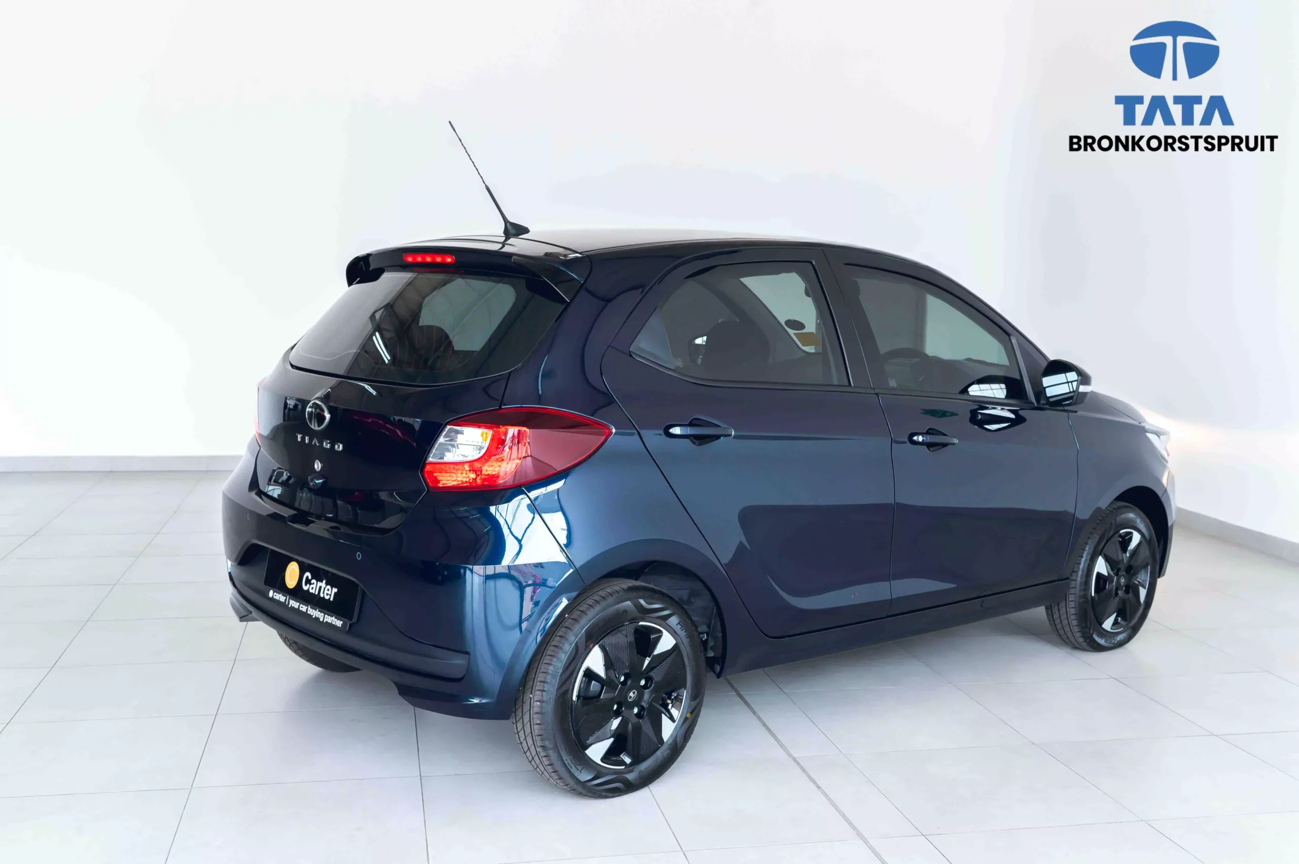 Vehicle Image for 3/3for Tata Tiago 1.2 XT auto (automatic | petrol)